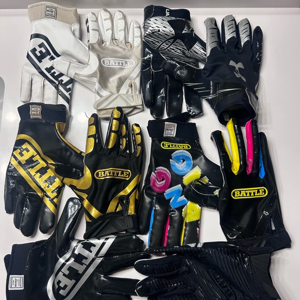 Football Gloves Collection